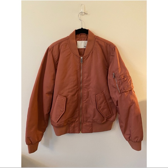 Aritzia Jackets & Blazers - ARITZIA WILFRED FREE BOMBER